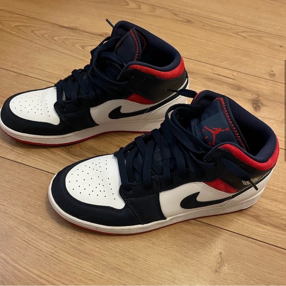 Jordan mid